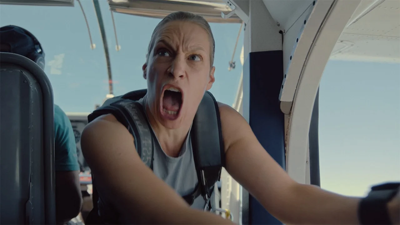 Bank Cler Drop - Ari Zehnder